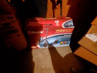 Razor E100 Scooter