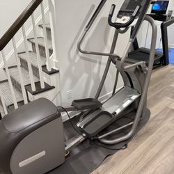 Precor EFX 5.37 Elliptical Trainer