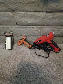 Glue guns