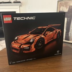 LEGO TECHNIC: Porsche 911 GT3 RS (42056)- BRAND NEW !