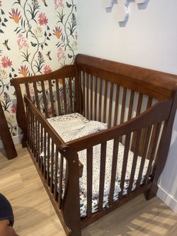 Baby Crib With Mattress