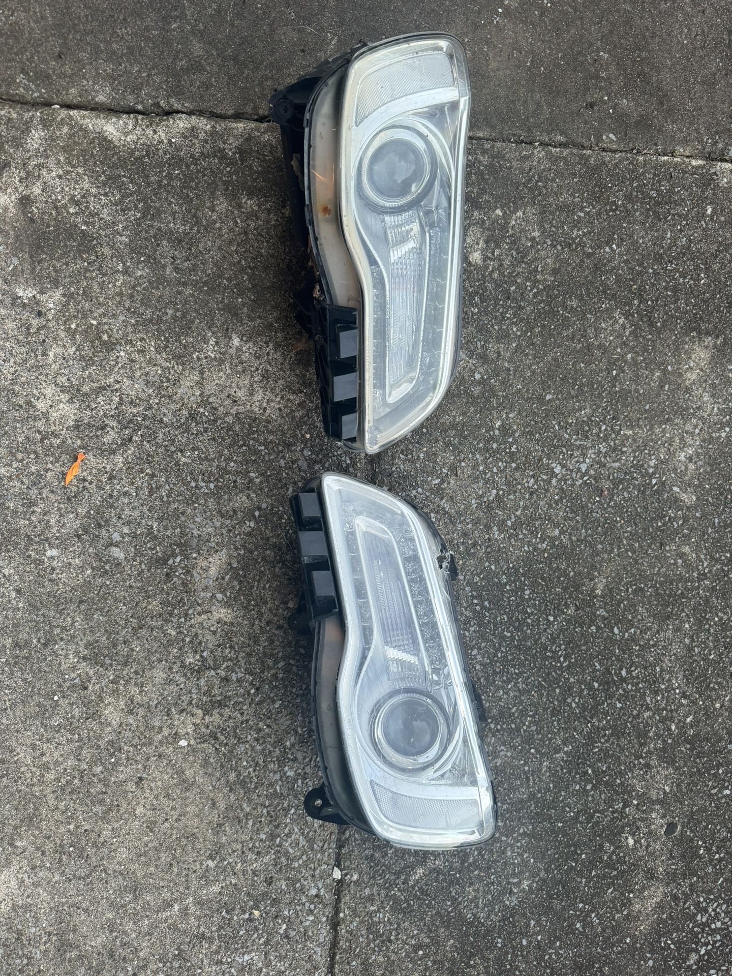 Chrysler 300 Headlights