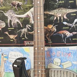 Roque Bass Guitar + Bonuses