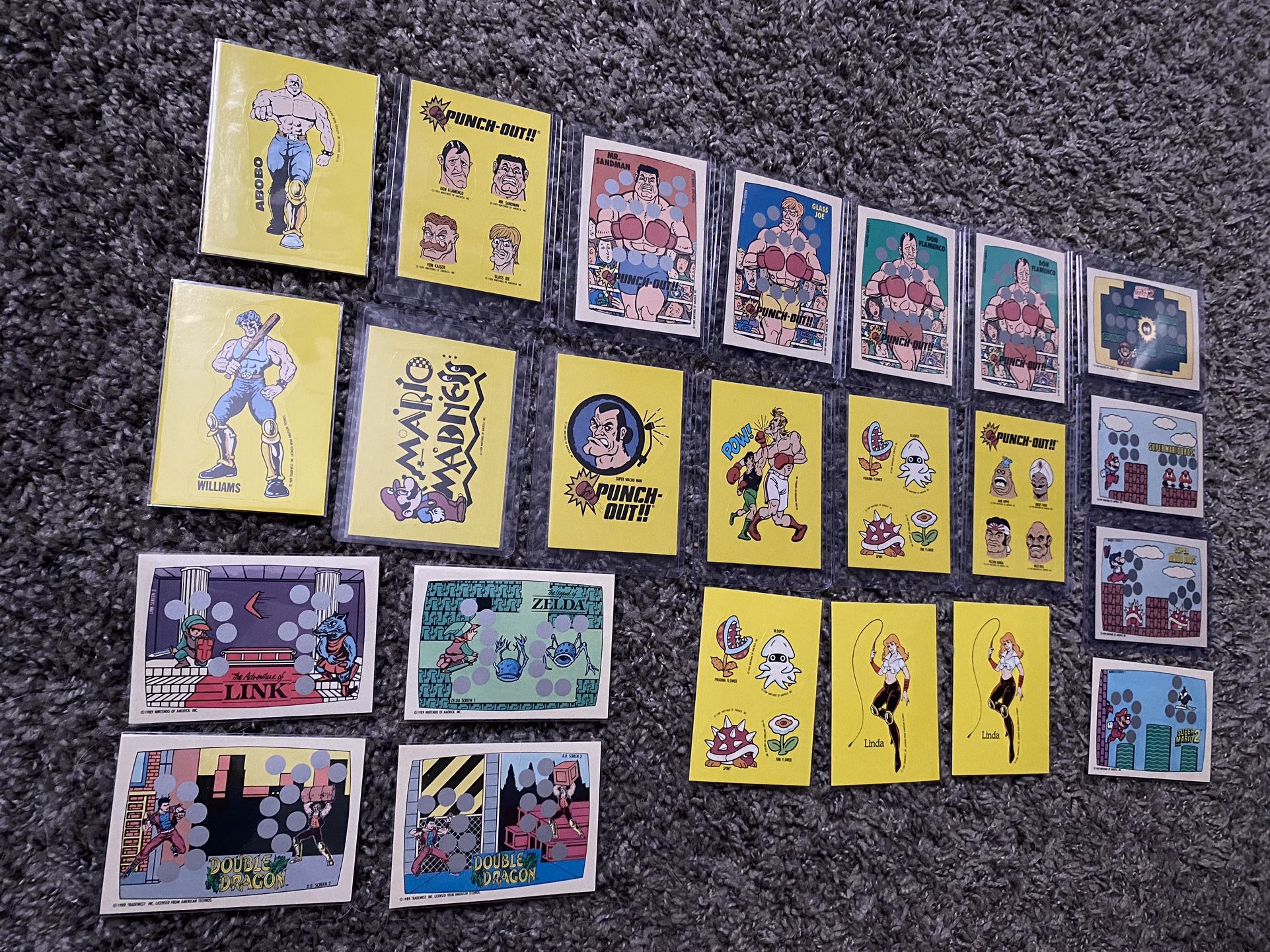 Vinatge 1989 Nintendo Trading Cards