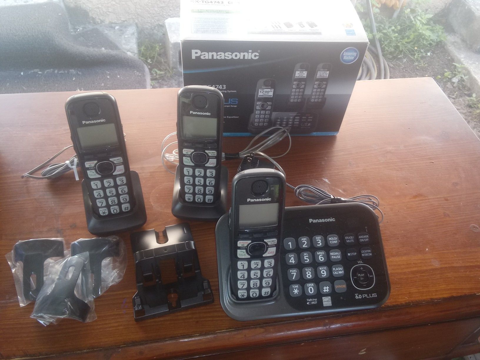 Panasonic kx-tg 4743 Phones