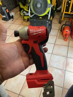 Milwaukee M 18  impact driver three speed tool only