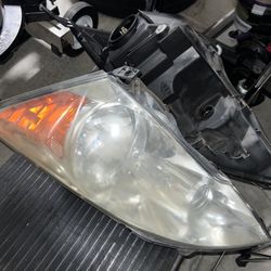 2011 Honda Cr-V Headlights
