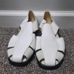 Judith Leather White Sandals Closed Toe Slip on Strappy Flat Womens 9M