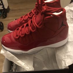 Size 9 Men’s Win like 96 