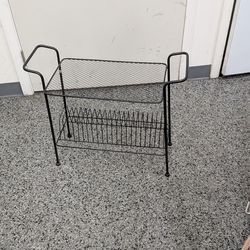 URBAN OUTFITTERS BLACK METAL RECORD PLAYER AND RECORD STAND