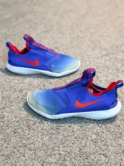 Nike Flex runner Grade School Size 6