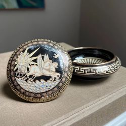 Handcrafted Detailed Trinket Dish ( firm on price )