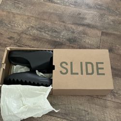 Black Yeezy Slides Size 13 