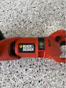 Black and Decker 24 inch hedge trimmer electric