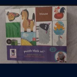 Baby Blocks Farm Theme Manhattan Toys Age 18 Months New 