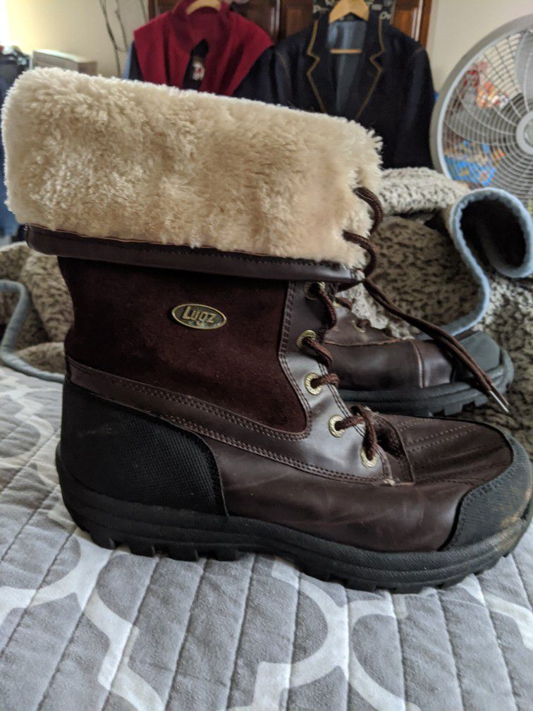 New Women's Lugz Boots