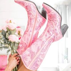 New Pink Western Boots 