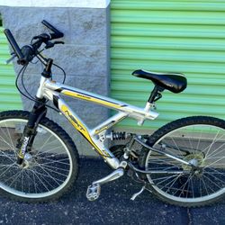 Shimano Mountain Bike 