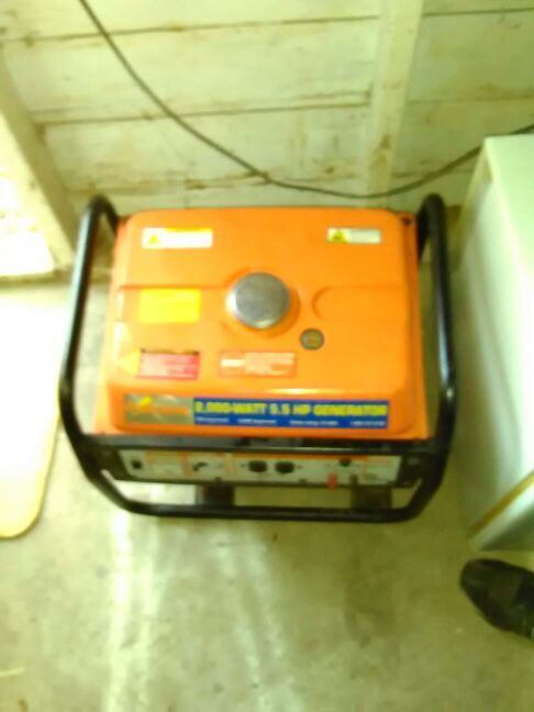 2000 watt 5.5 hp Prosource generator