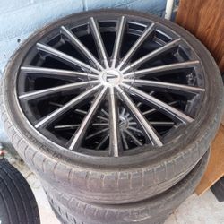 265/35/R22 Brand New Tires All The Way Around