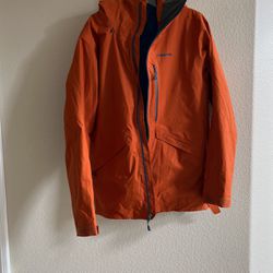 Men’s Patagonia Insulated Snowshot Jacket- Size Small