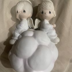 Precious Moments Figure Lamp