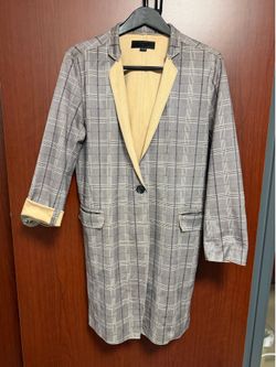 BLANKNYC Plaid Long Overcoat Coat Lined Pockets Gray Beige Size M