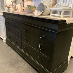 Newly Refinished Black 8 Drawer Dresser 