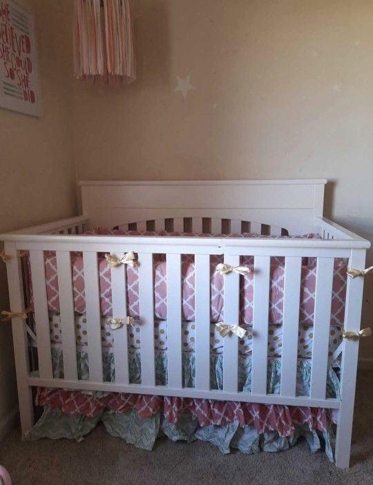 Delta Crib