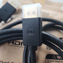 2 8k Display Port Cables