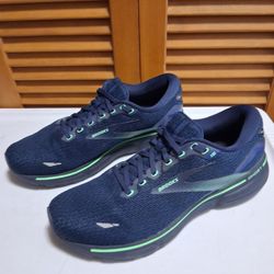 Brooks Ghost 15 Men's Running Shoe * Size: 11 (Medium)