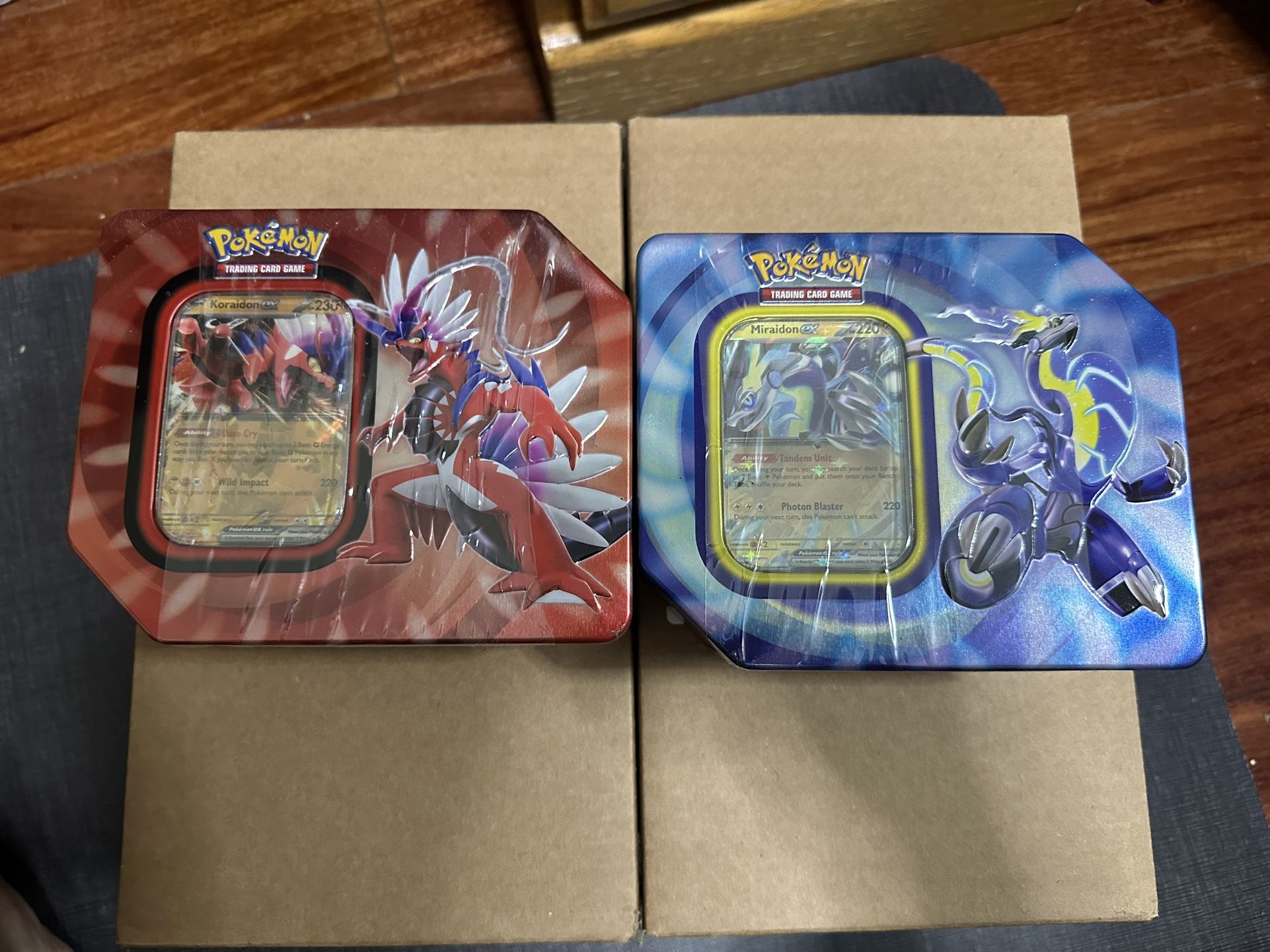 Pokémon Paldea Legends Tin
