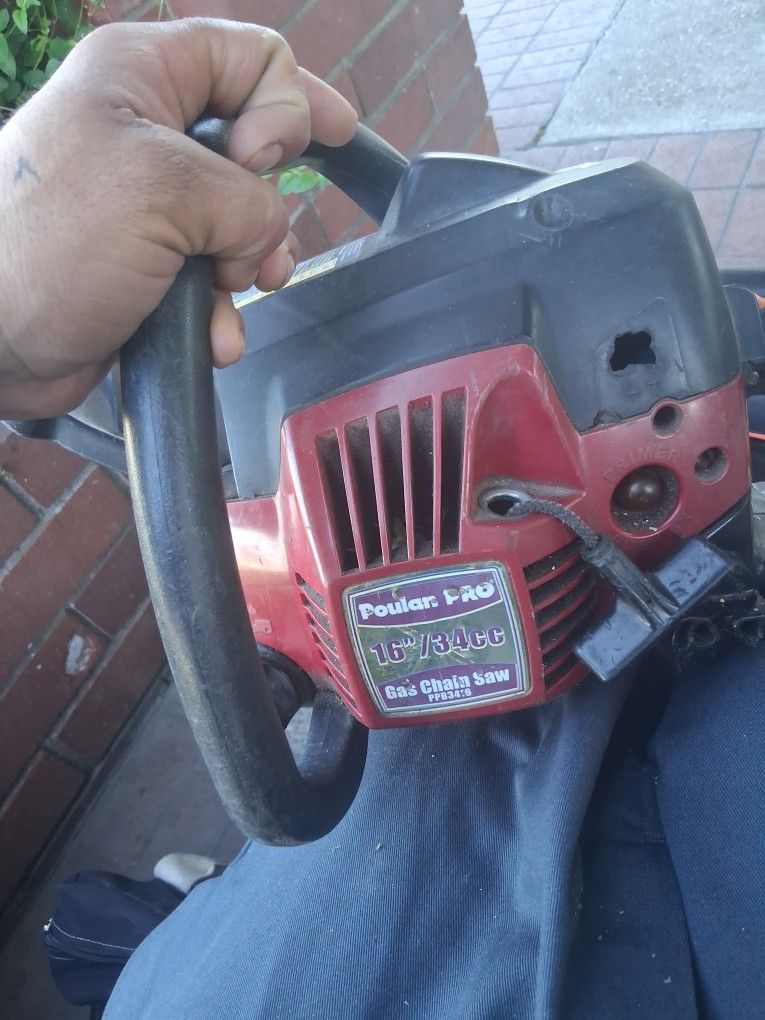 18 Chain Saw Works Great