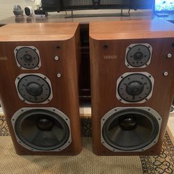 Yamaha NS 2000 Speakers - Highly Collectible