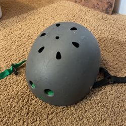 Triple Eight Skateboard Scooter Bicycle BMX Kids Helmet