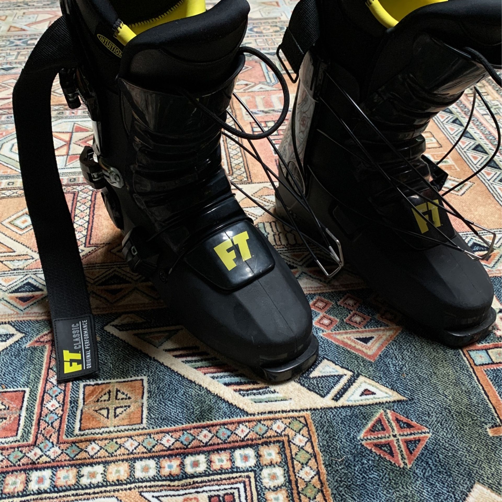 Full Tilt Classic Performance Ski Boots (29.5/30.0)
