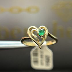 14K Emerald Heart Ring 
