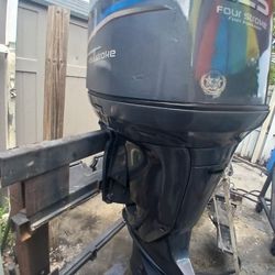 225hp Yamaha Four Stroke Engine 2006yr 