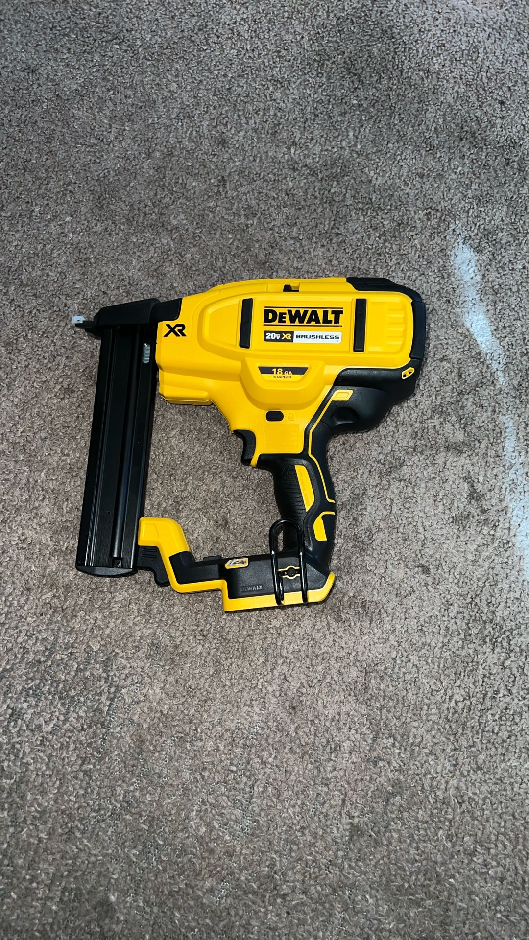 Dewalt 20v XR Brushless Crown Stapler Like New Tool Only