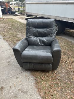 Recliner Rocker 