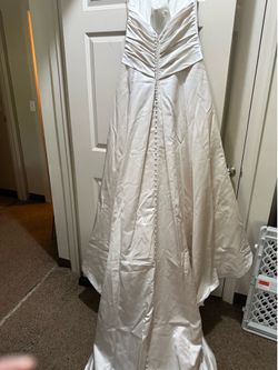 Casablanca wedding gown