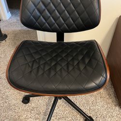 Black Leather Quilted Rolling Work Chair