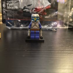 Mint Condition Balaclava Head Jango Fett Lego Mini Figure