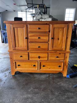 Large Clothes Dresser