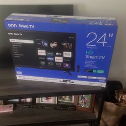 Brand New 24 Inch Roku Tv