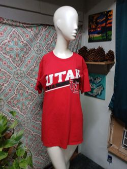 Russell Athletic Red University of Utah Utes Short Sleeve Tee, Size L (42-44)