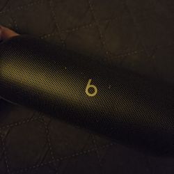 Beats Pill 2