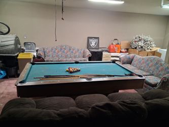 Used pool table