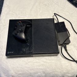 Xbox One (Day 1 Edition) 
