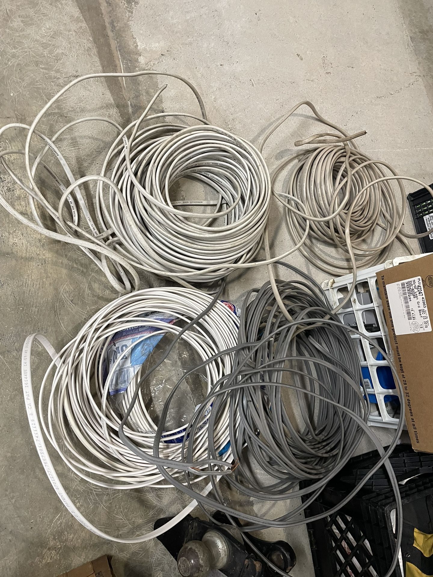 Electrical Wire Indoor And Outdoor. 